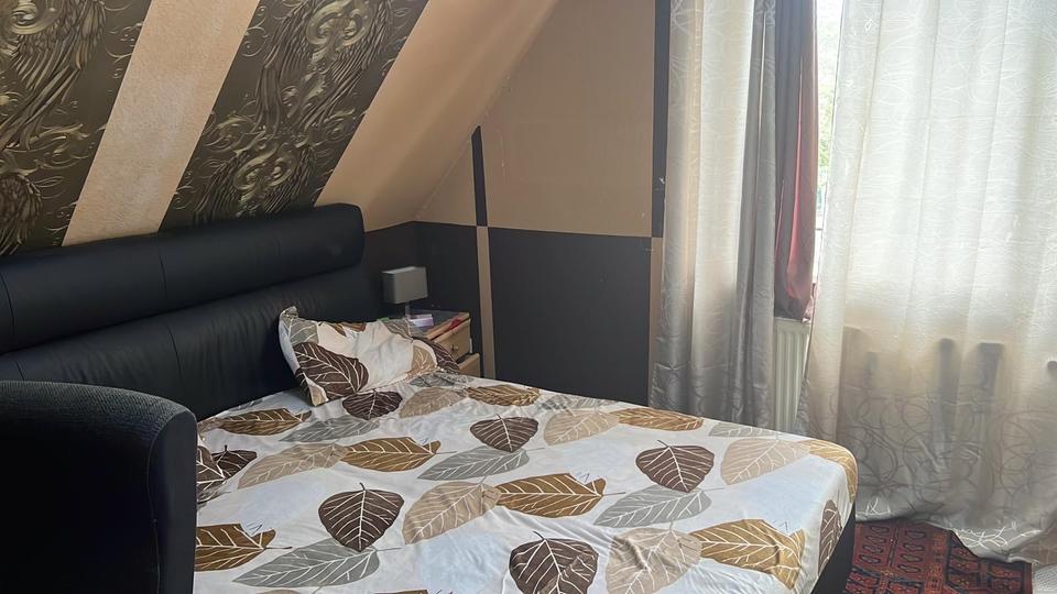 Dachgeschoßwohnung Sehnde - 3 Zimmer, 853 m&sup2;, 990&euro; | Angebot:26699507