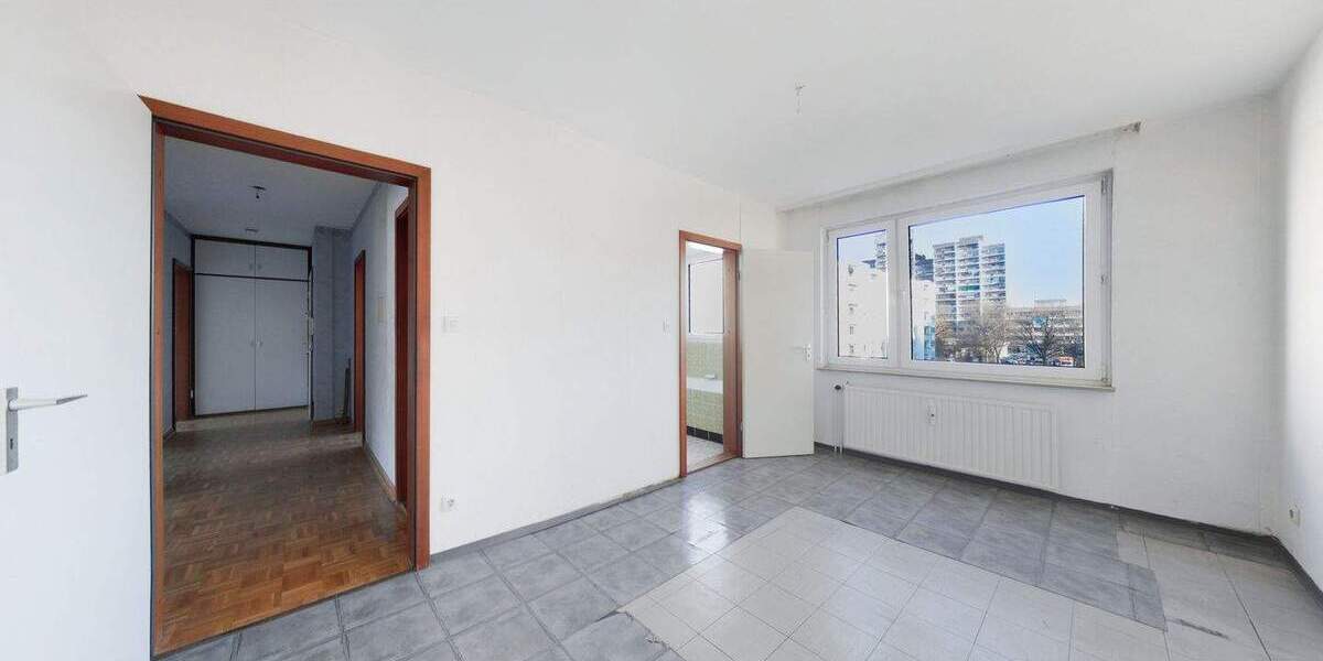 Bezugsfrei - lichtdurchflutete Wohnung mit Balkon 3 zimmer