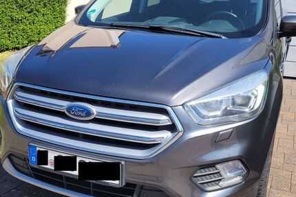 Ford Kuga 145.000 km 9.300 &euro; Springe 31832