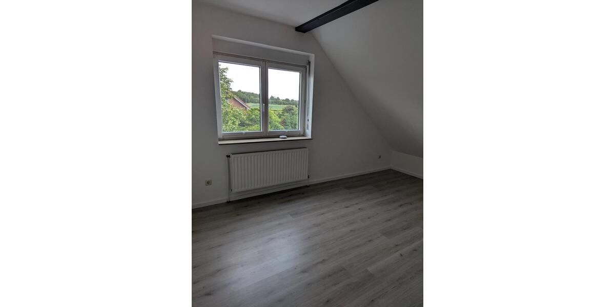 Maisonettenwohnung Algermissen - 4 Zimmer, 94 m&sup2;, 825&euro; | Angebot:25402859