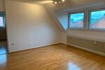 Dachgeschoßwohnung Springe - 3 Zimmer, 62 m&sup2;, 500&euro; | Angebot:26135127
