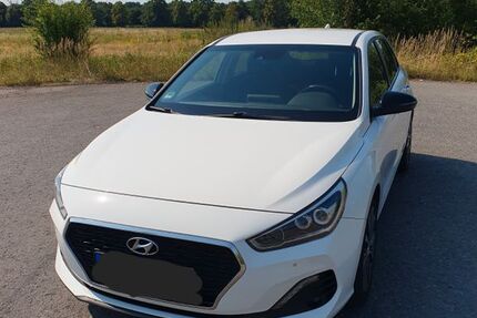 Hyundai i30 88.500 km 13.700 &euro; Garbsen 30823