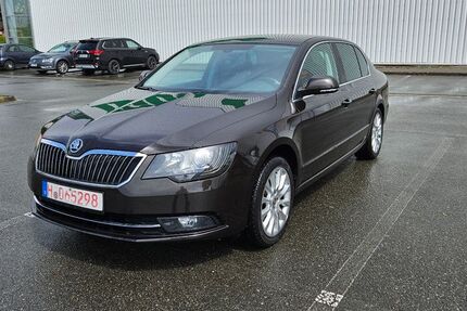 Skoda Superb 210.000 km 5.900 &euro; Garbsen 30826