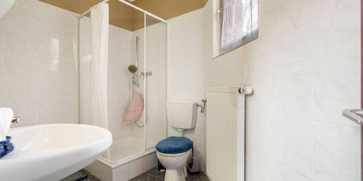 Einfamilienhaus Algermissen - 9 Zimmer, 187 m&sup2;, 320.000&euro; | Angebot:26155550