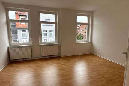 Wohnung Hannover Linden-Limmer - 2 Zimmer, 61 m&sup2;, 595&euro; | Angebot:25191038