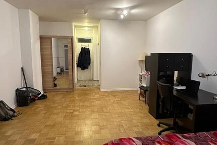 Geräumige Einzimmerwohnung in Stöcken 1 zimmer