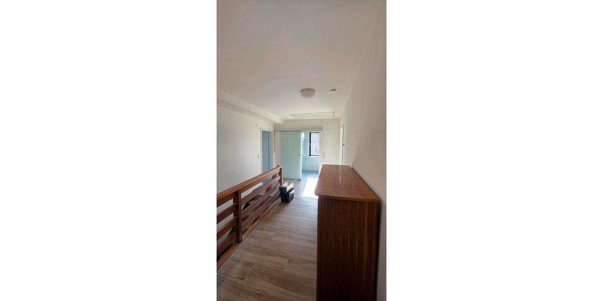 Etagenwohnung Hannover Bothfeld-Vahrenheide - 2 Zimmer, 90 m&sup2;, 2.600&euro; | Angebot:27604078