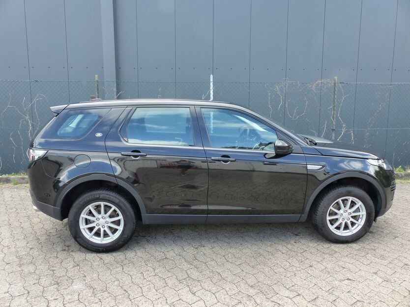 Land Rover Discovery Sport 132.000 km 13.995 € Hannover 30179