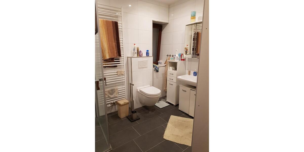 Einfamilienhaus Neustadt am Rübenberge - 12 Zimmer, 250 m&sup2;, 2.125&euro; | Angebot:24224642