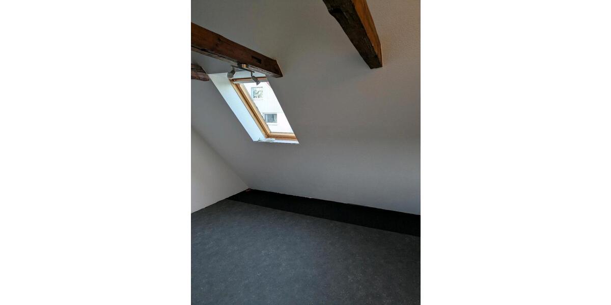 Maisonettenwohnung Springe - 3 Zimmer, 85 m&sup2;, 690&euro; | Angebot:25593186