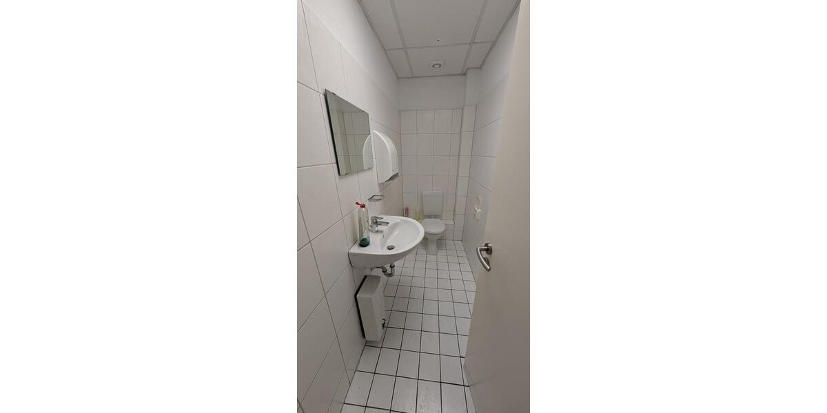 Gewerbeobjekt Hannover Herrenhausen-Stöcken - 1.800&euro; | Angebot:23278288