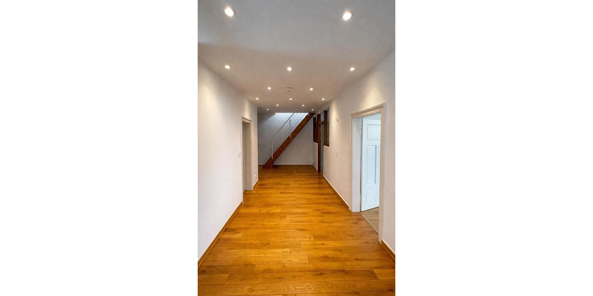 Maisonettenwohnung Hildesheim Oststadt/Stadtfeld - 5 Zimmer, 173 m&sup2;, 1.400&euro; | Angebot:26429420