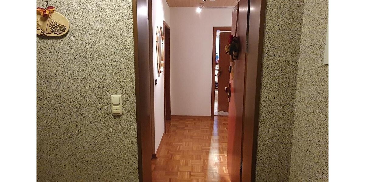 Etagenwohnung Seelze - 3 Zimmer, 91 m&sup2;, 250.000&euro; | Angebot:26901907