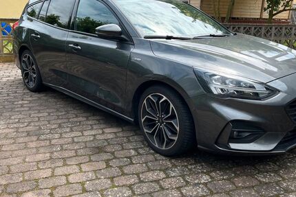 Ford Focus 125.000 km 9.999 &euro; Sarstedt 31157