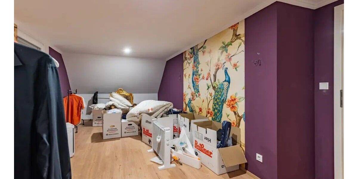 Etagenwohnung Barsinghausen - 7 Zimmer, 180 m&sup2;, 425.000&euro; | Angebot:26891710