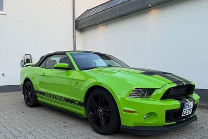 Ford Mustang 123.400 km 18.000 &euro; Harsum 31177