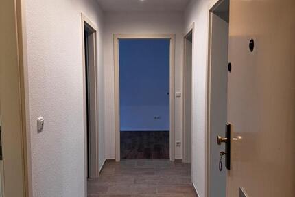 3 Zimmer Wohnung mit Balkon und Einbauküche zu vermieten 3 zimmer