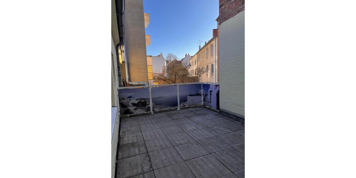 Etagenwohnung Hannover Nord - 4 Zimmer, 122 m&sup2;, 1.630&euro; | Angebot:25639031