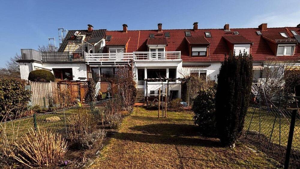 Reihenmittelhaus Hannover Groß Buchholz - 4 Zimmer, 108 m&sup2;, 328.000&euro; | Angebot:25970028