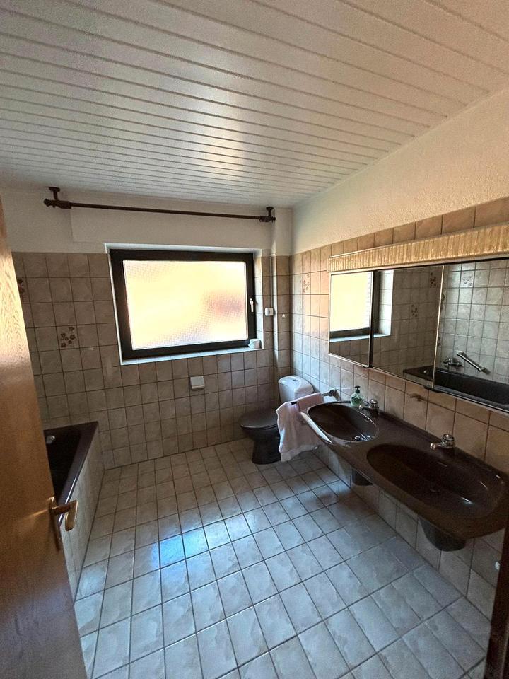 Einfamilienhaus mit moderner Anliegerwohnung in 30851 Langenhagen zimmer