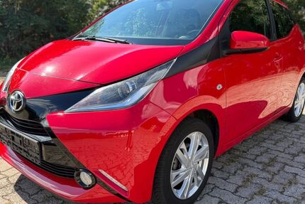 Toyota Aygo (X) 80.000 km 7.200 &euro; Hannover 30179