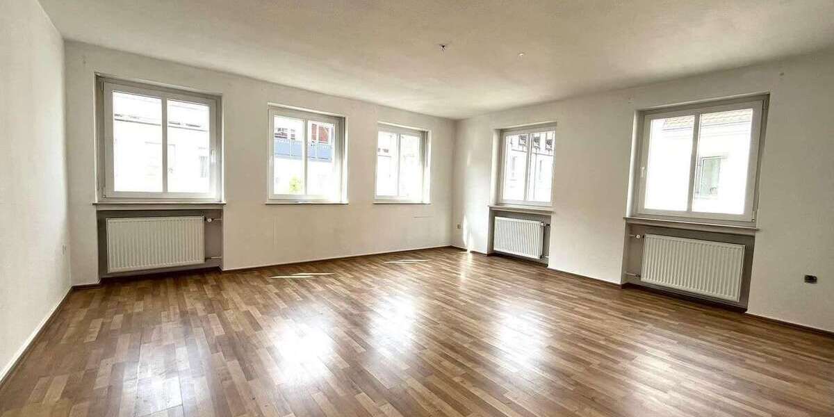 Etagenwohnung hannover Mitte - 4 Zimmer, 125 m&sup2;, 1.600&euro; | Angebot:26608230