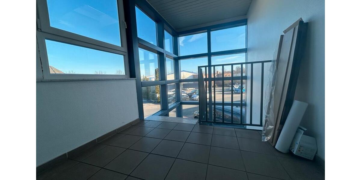 Gewerbeobjekt Garbsen Berenbostel - 1.200&euro; | Angebot:26517382