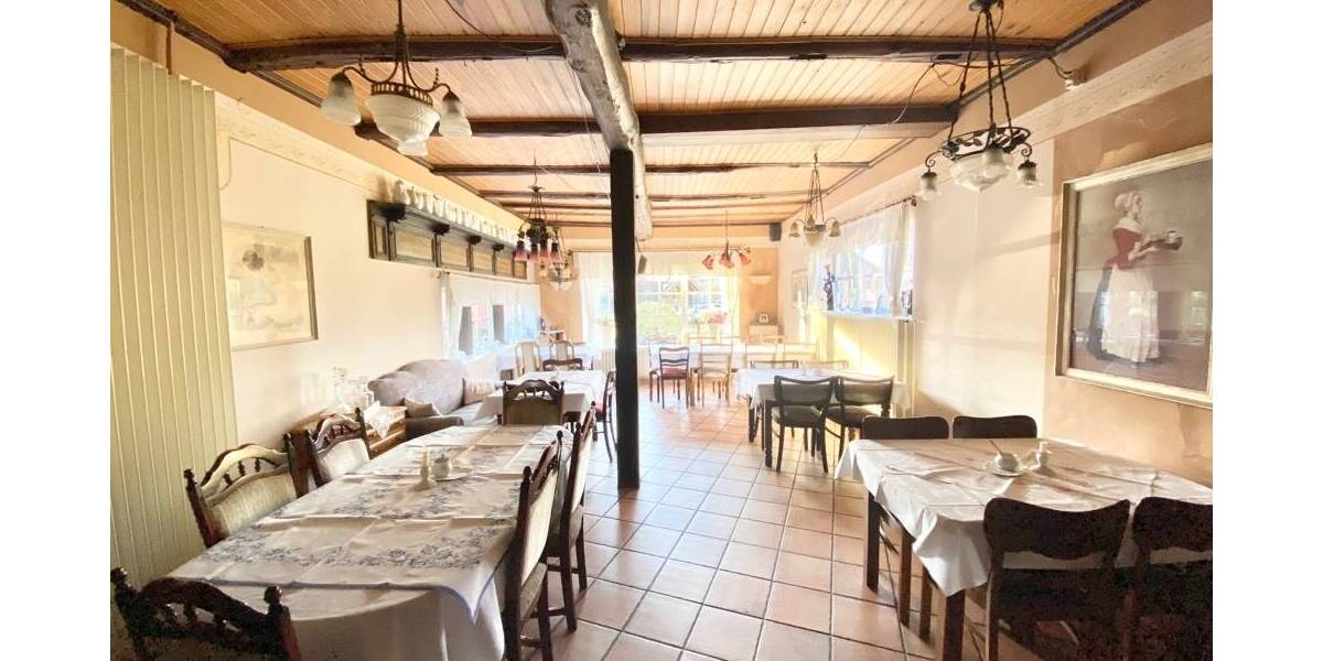 Historisches Fachwerkhaus mit 2 Wohneinheiten + Antiquitätencafé, Nähe Luther See 6 zimmer