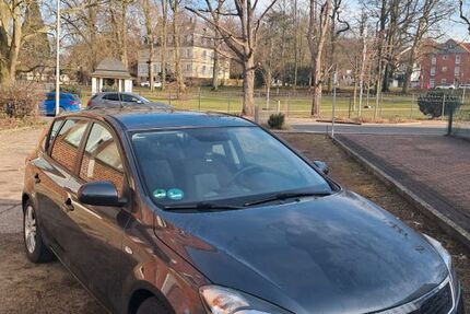 Kia ceed / Ceed 212.000 km 2.200 &euro; Seelze-Letter 30926
