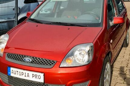 Ford Fiesta 124.449 km 2.490 &euro; Hannover 30453