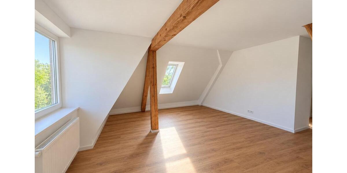 Dachgeschoßwohnung Hannover Buchholz-Kleefeld - 2 Zimmer, 66 m&sup2;, 1.490&euro; | Angebot:27608374