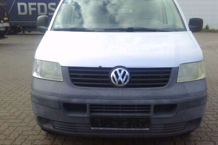 VW T5 Transporter 338.000 km 2.590 &euro; Hannover 30165