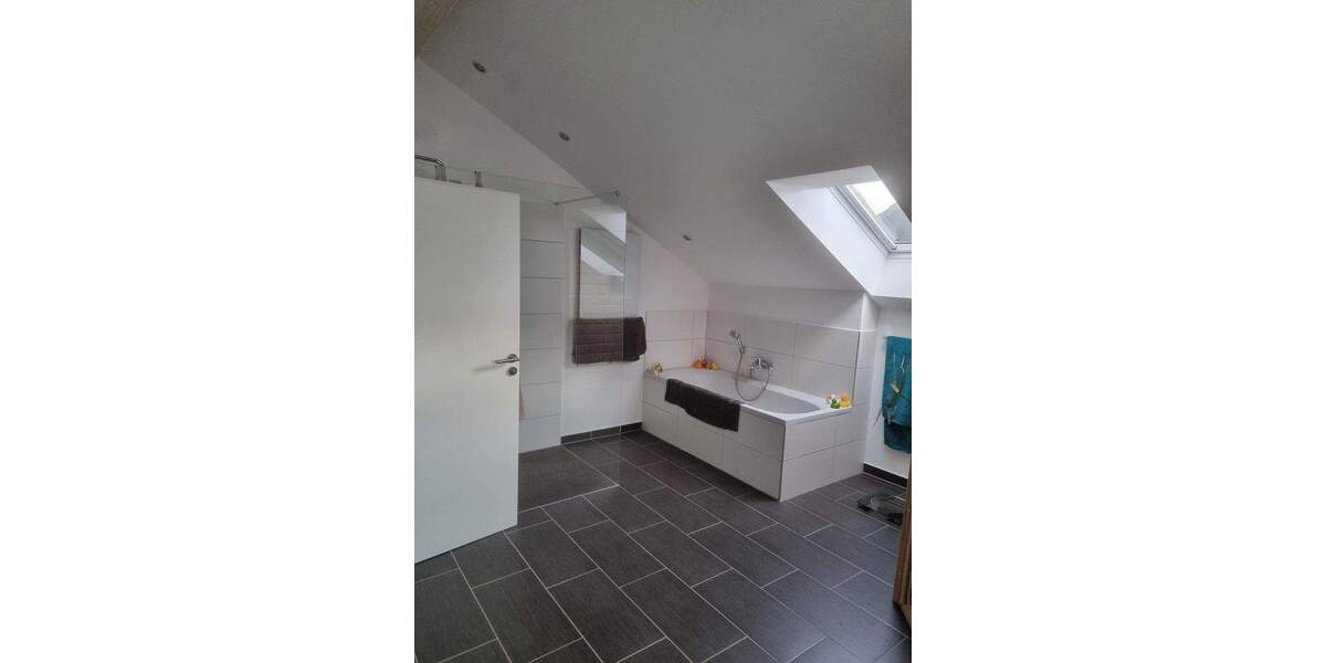 Mehrfamilienhaus, Wohnhaus Hannover Bothfeld - 8 Zimmer, 232 m&sup2;, 1.095.000&euro; | Angebot:25849009