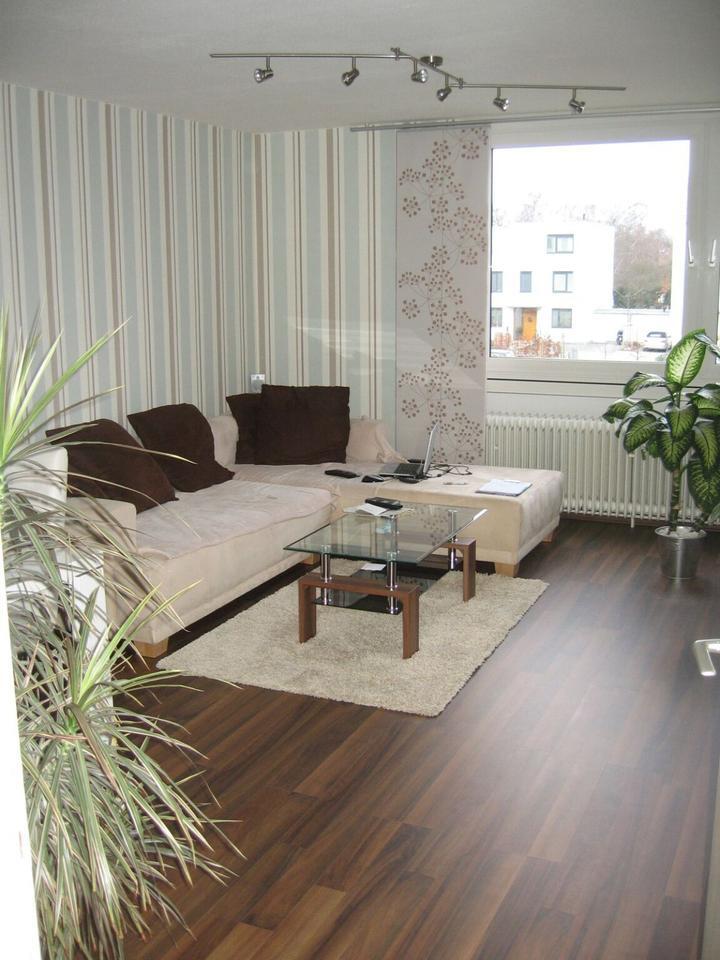 Helle 3-Zimmer-Wohnung mit Loggia und EBK in Kirchrode