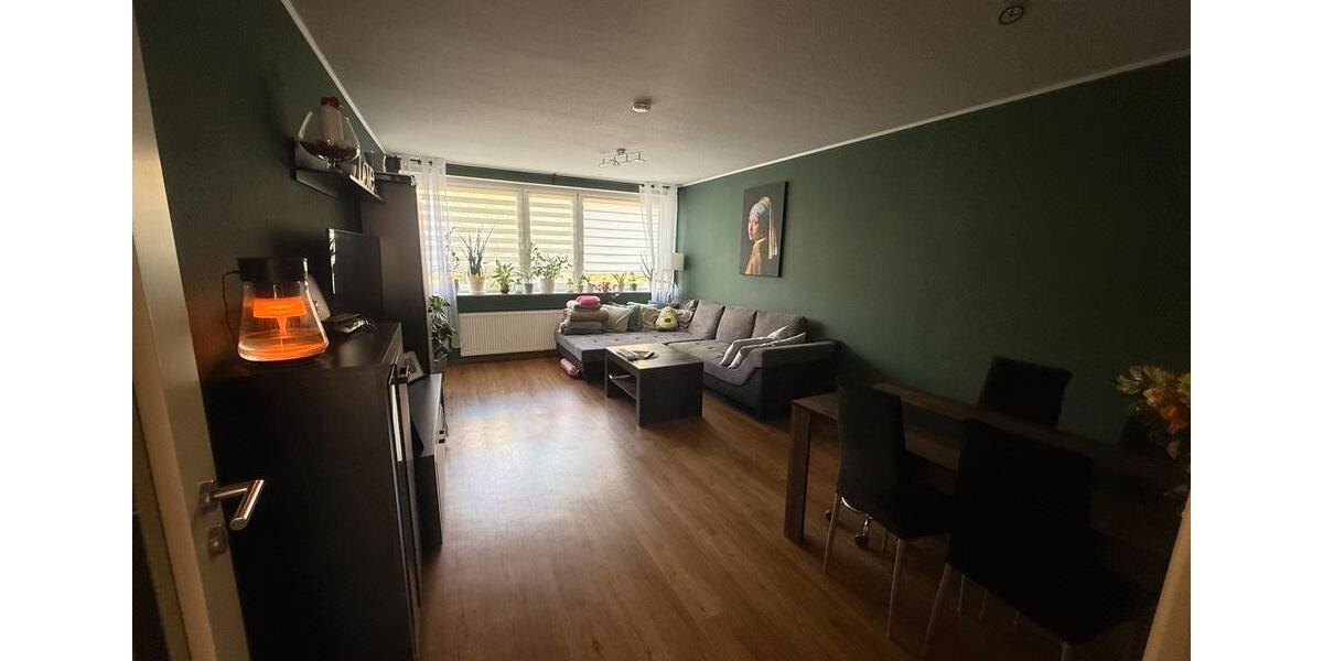 Etagenwohnung Hannover Ahlem-Badenstedt-Davenstedt - 2 Zimmer, 58 m&sup2;, 806&euro; | Angebot:26085852