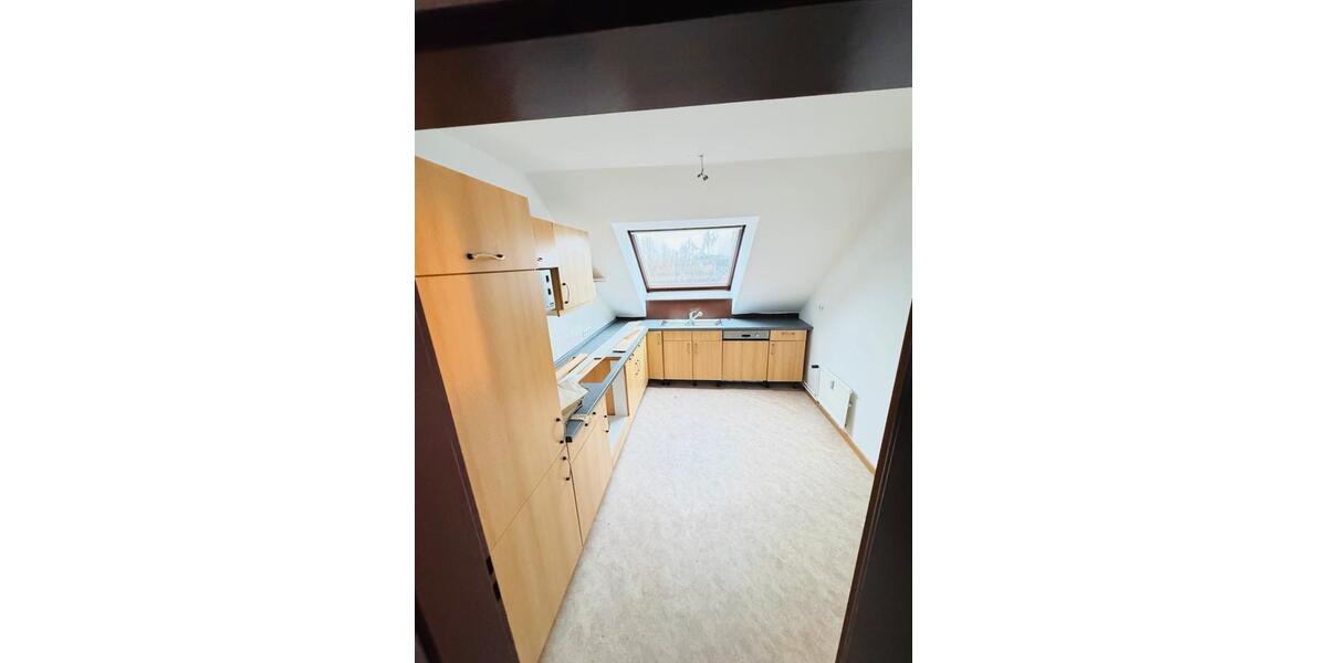 Dachgeschoßwohnung Wedemark - 3 Zimmer, 94 m&sup2;, 862&euro; | Angebot:25943338