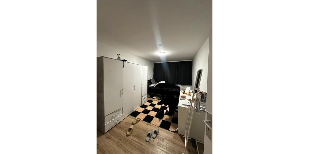 Etagenwohnung Hildesheim - 3 Zimmer, 50 m&sup2;, 640&euro; | Angebot:26388318