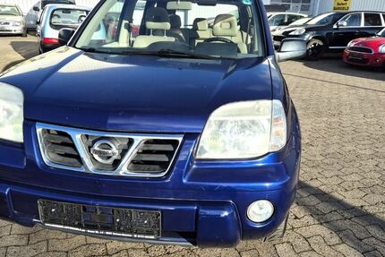 Nissan X-Trail 155.000 km 2.300 &euro; Garbsen/ Hannover 30827