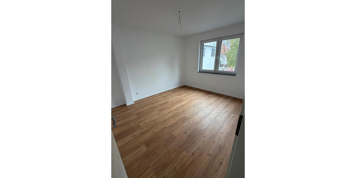 Etagenwohnung Hannover Misburg-Anderten - 2.5 Zimmer, 72 m&sup2;, 1.200&euro; | Angebot:27590462