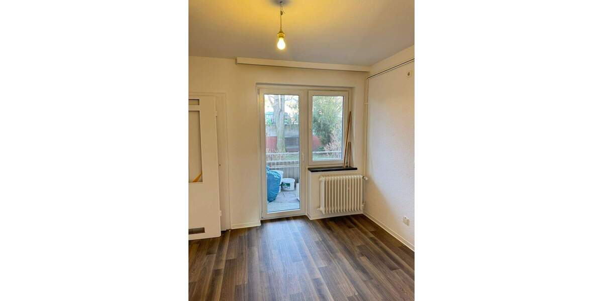 Etagenwohnung Hildesheim Mitte - 4 Zimmer, 100 m&sup2;, 850&euro; | Angebot:25563345