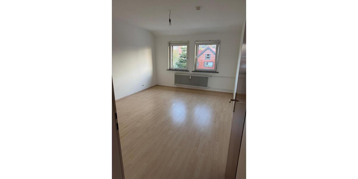 Wohnung mieteHelle 3-Zimmer Wohnung mit Balkon im 2. OG in Seesen 3 zimmer