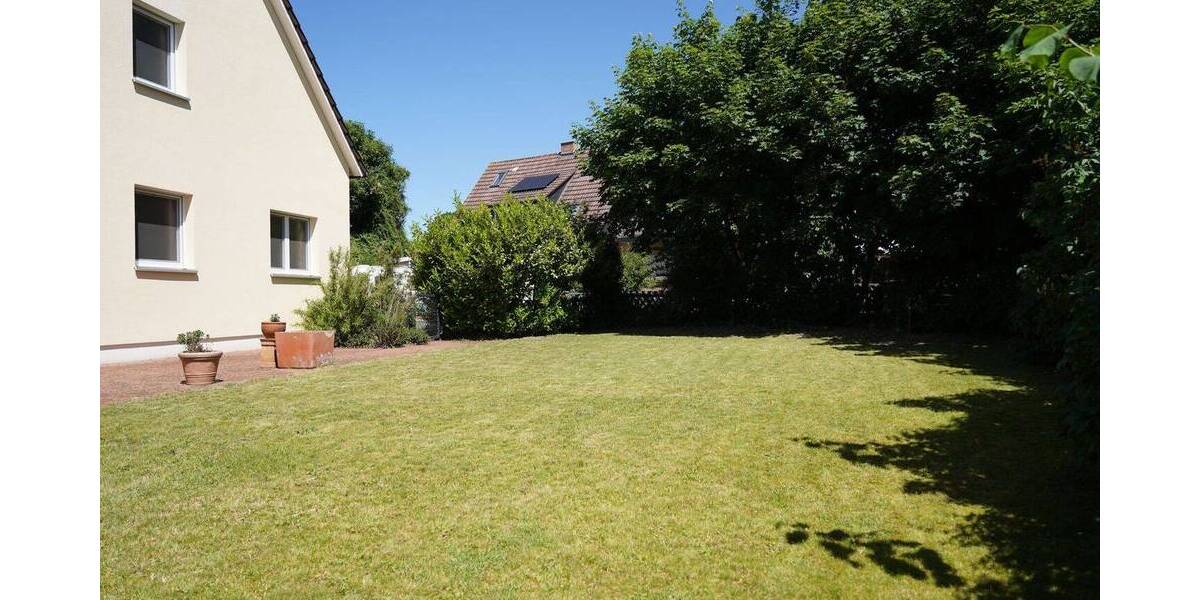 Doppelhaushälfte Hannover Vinnhorst - 8 Zimmer, 235 m&sup2;, 659.000&euro; | Angebot:26796764