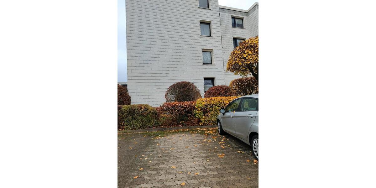 Garagen / Stellplätze Laatzen - 40&euro; | Angebot:25154663