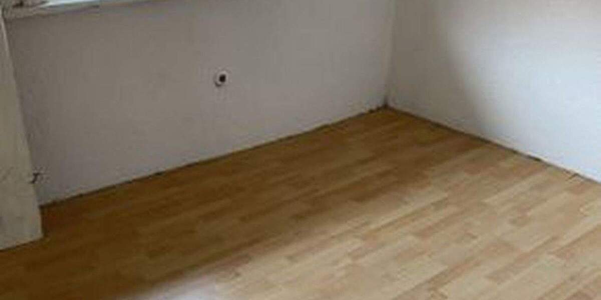 Sarstedt-Hotteln, Haus für große Familie; leerstehend,FESTPREIS !!! nur 169.000,- € 7 zimmer