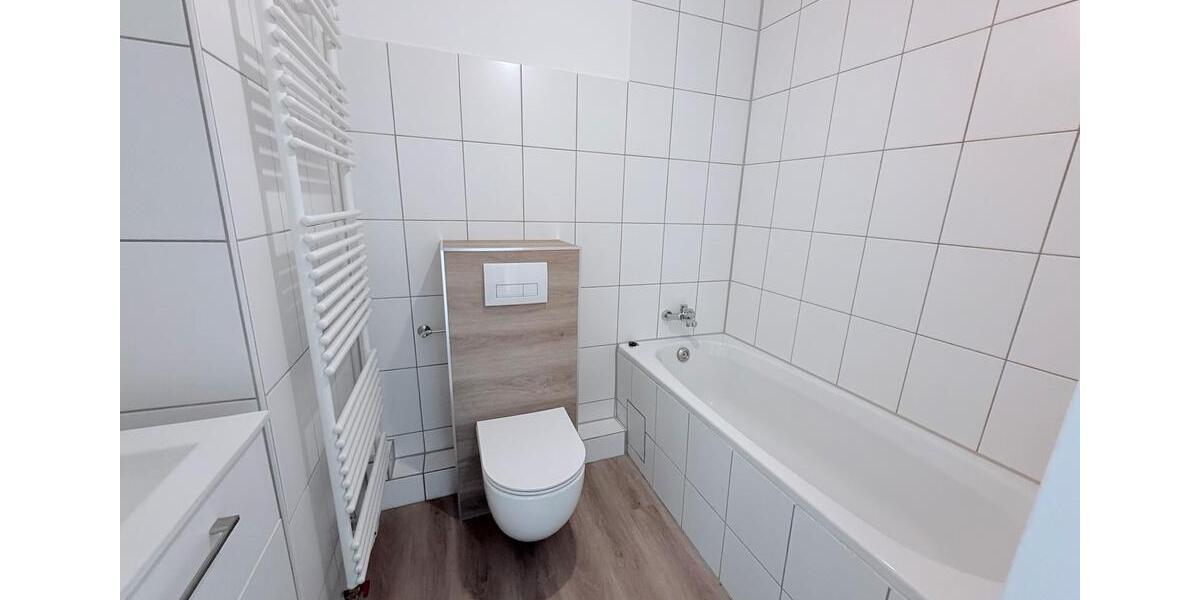 Dachgeschoßwohnung Sarstedt - 3 Zimmer, 72 m&sup2;, 700&euro; | Angebot:26299491