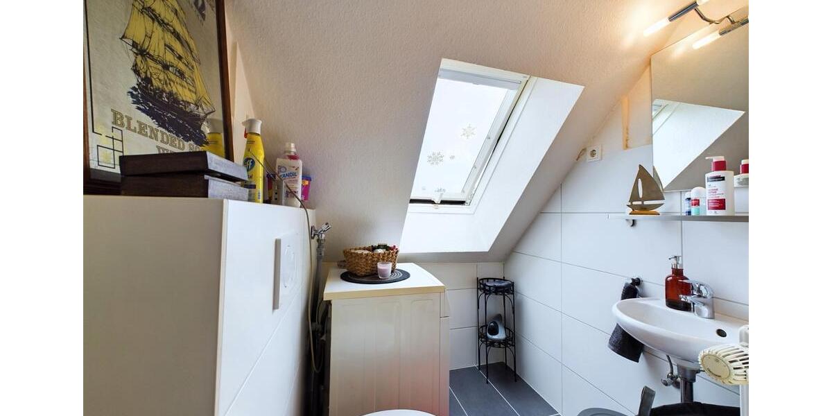 Dachgeschoßwohnung Barsinghausen - 2 Zimmer, 63 m&sup2;, 750&euro; | Angebot:26347977