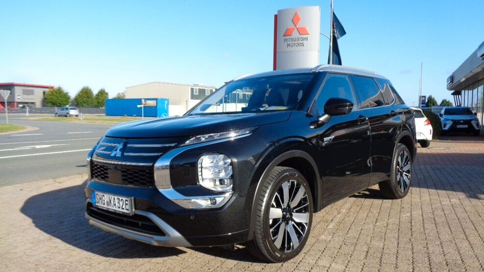 Mitsubishi Plug-in Hybrid Outlander 1.005 km 54.530 € Lindhorst 31698