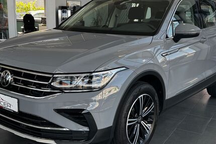 VW Tiguan 73.800 km 32.890 € Ronnenberg 30952
