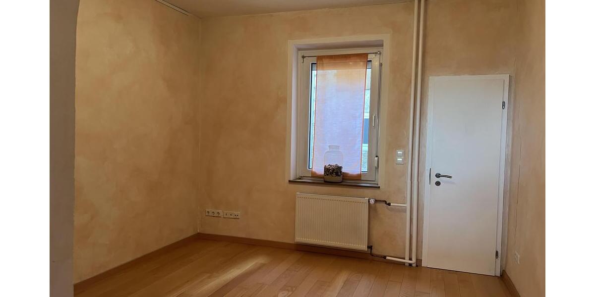 Doppelhaushälfte mitten in Himmelsthür 7 zimmer