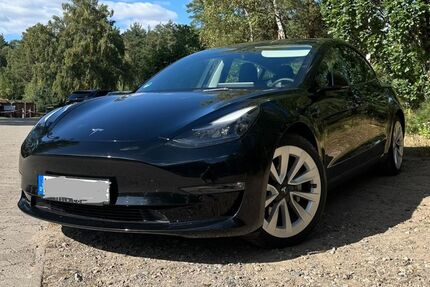 Tesla Model 3 70.000 km 28.900 &euro; Wedemark 30900